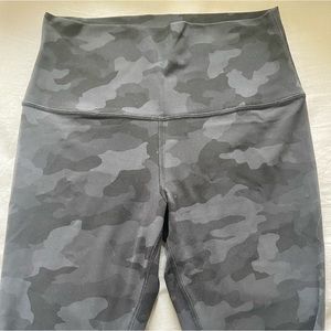 Lululemon align high rise crop 23”